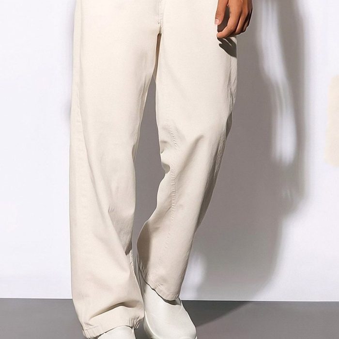Men Straight Fit Mid-Rise Stretchable Jeans